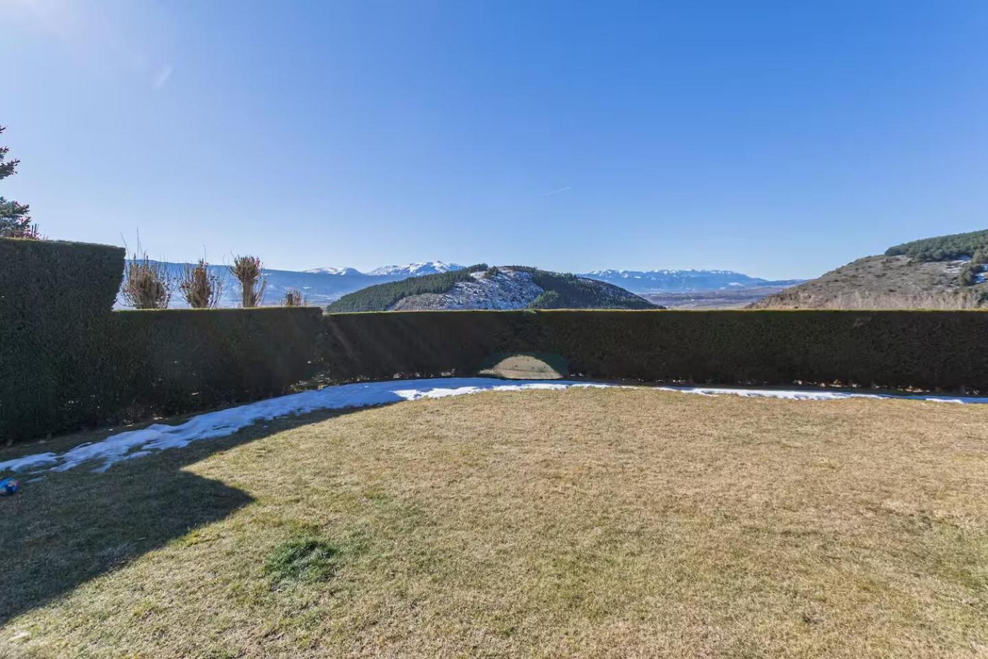 Apartament Les Costes Del Cadi Estavar Exteriér fotografie